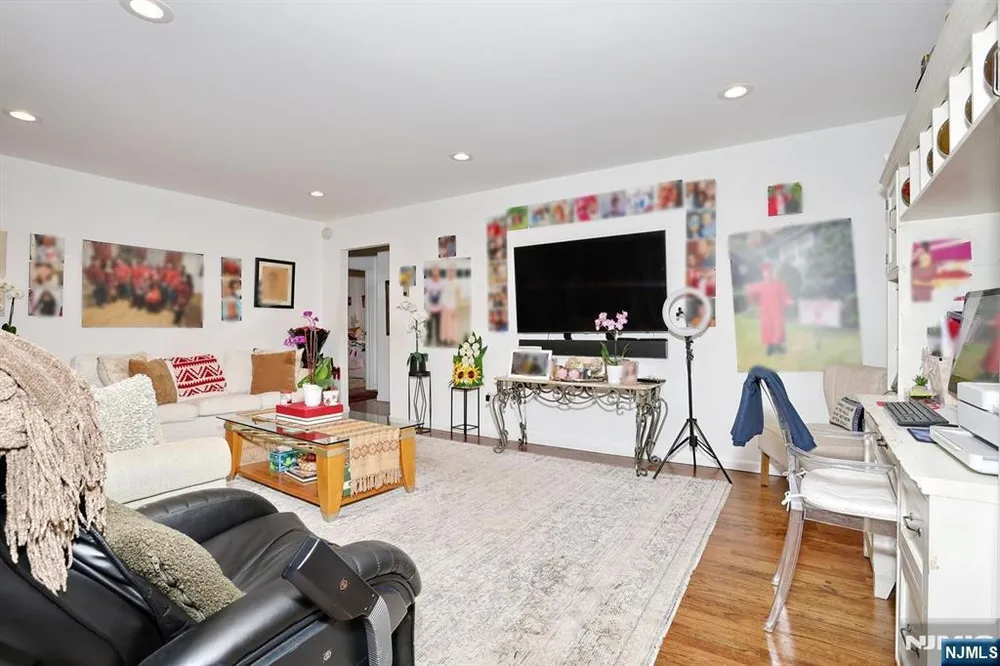 22 Mountain Ave, Westwood, NJ 07675