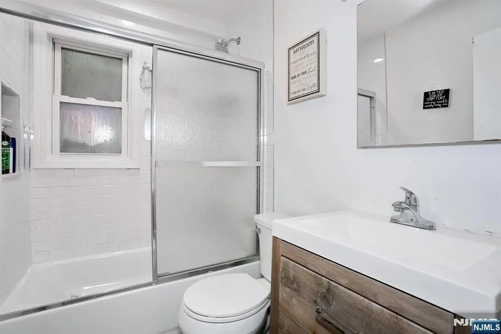 22 Mountain Ave, Westwood, NJ 07675