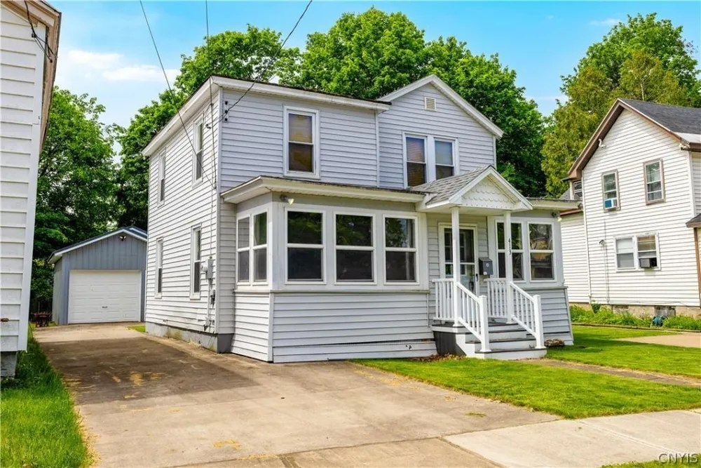 413 William St, Rome, NY 13440-4123