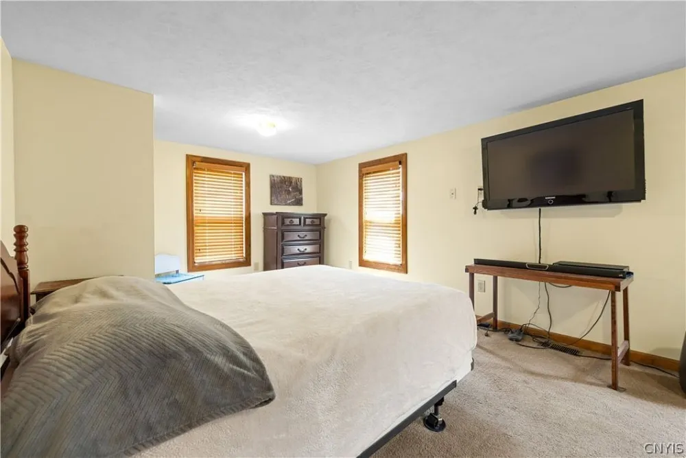 413 William St, Rome, NY 13440-4123