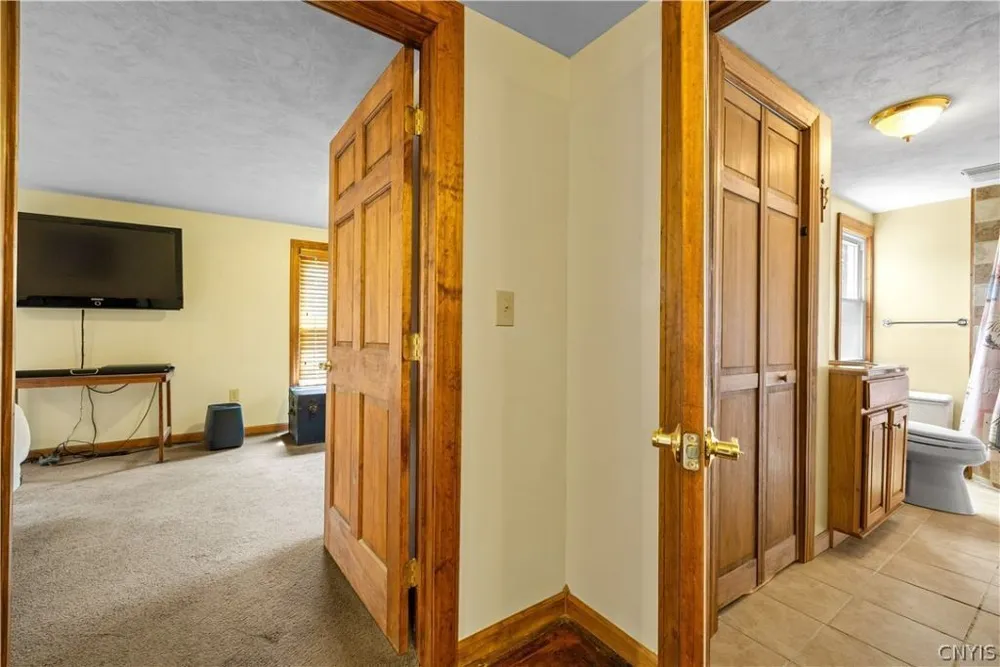 413 William St, Rome, NY 13440-4123