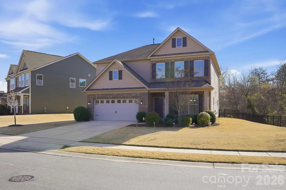 226 Hawks Creek Pkwy, Fort Mill, SC 29708