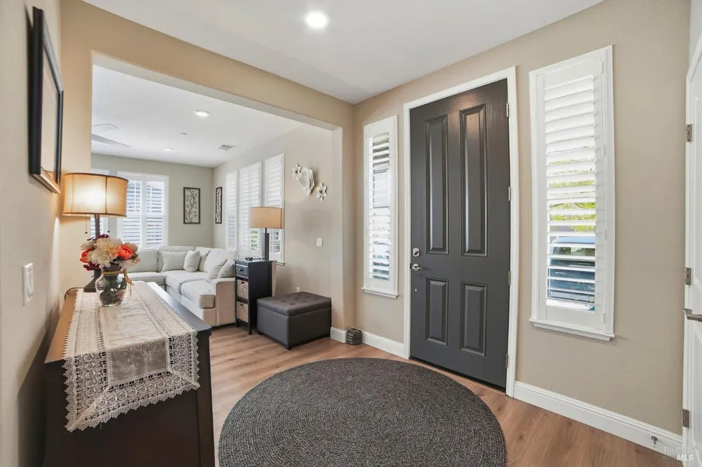 7750 Wildrose Way, Rohnert Park, CA 94928