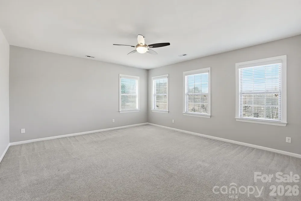 226 Hawks Creek Pkwy, Fort Mill, SC 29708