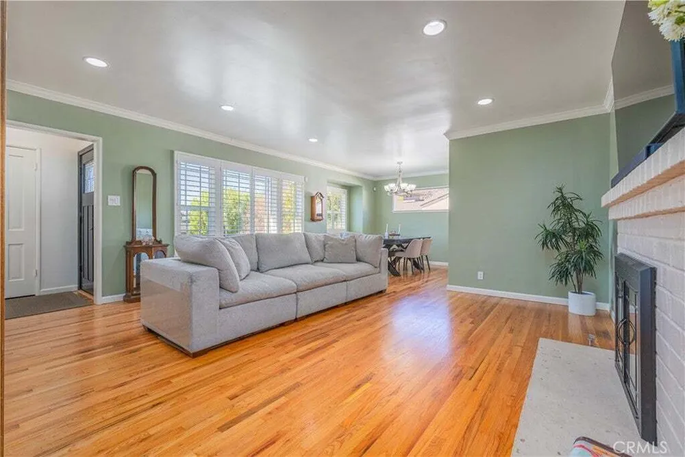 14091 Sunrise Dr, Whittier, CA 90602