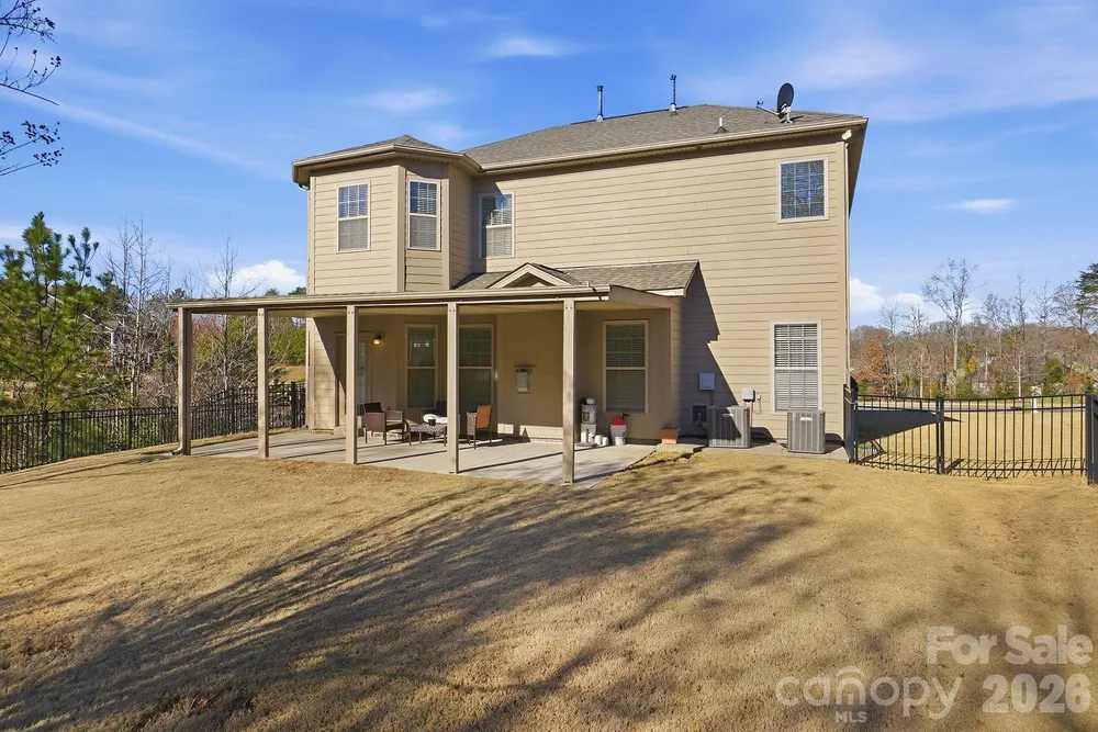 226 Hawks Creek Pkwy, Fort Mill, SC 29708