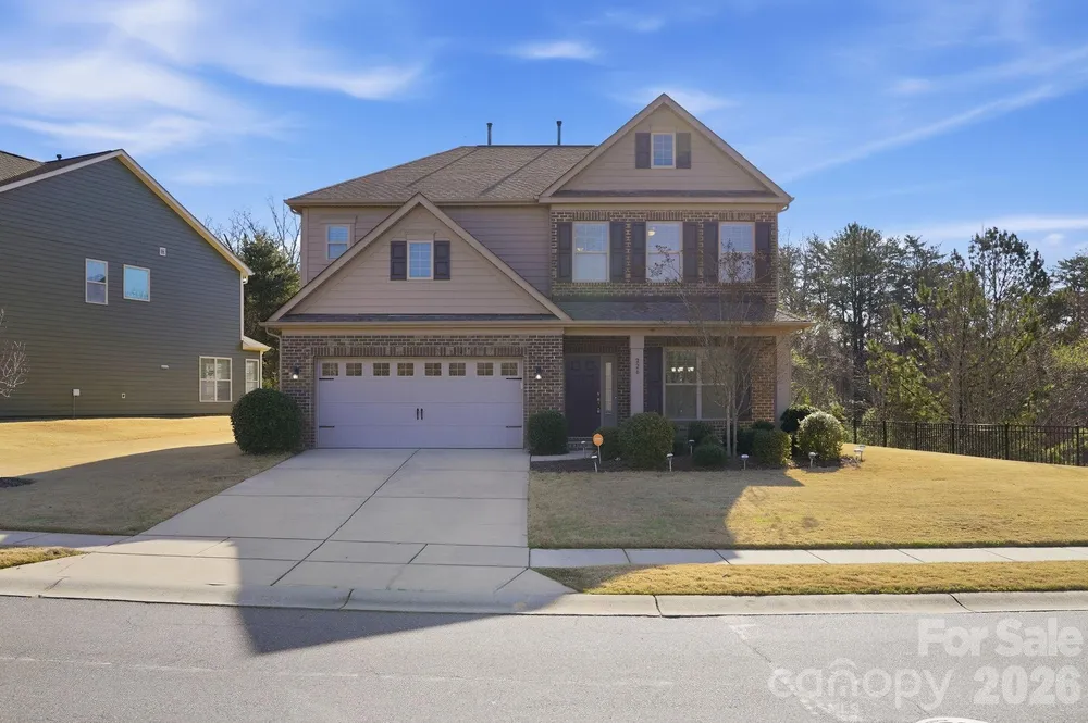 226 Hawks Creek Pkwy, Fort Mill, SC 29708