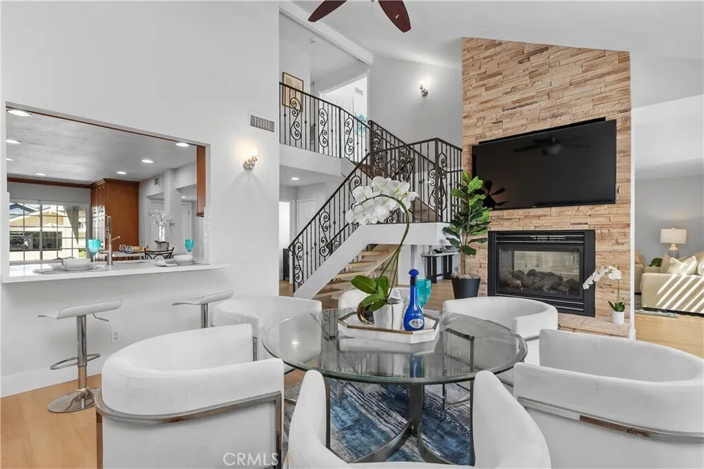 31 Columbus, Irvine, CA 92620
