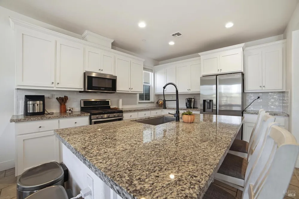 5305 Kirby Pl, Rohnert Park, CA 94928