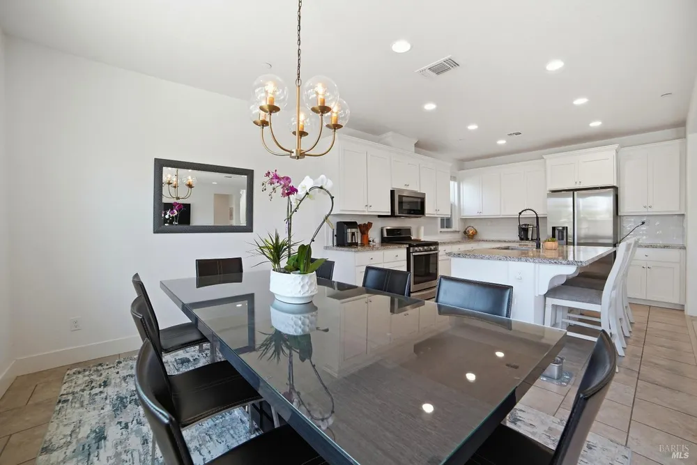 5305 Kirby Pl, Rohnert Park, CA 94928