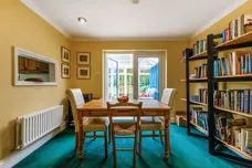 Greenfields Avenue, Alton, GU34 photo 9