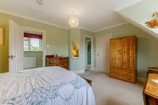 Greenfields Avenue, Alton, GU34 photo 12