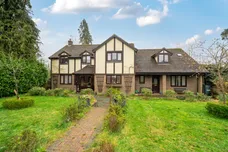 Blackberry Lane, Four Marks, GU34 photo 22