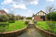 Blackberry Lane, Four Marks, GU34 photo 25