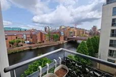 6 Bowman Lane, Leeds