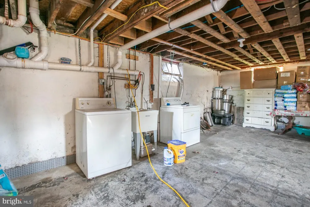 2107 Dekalb Pike, Norristown, PA 19401