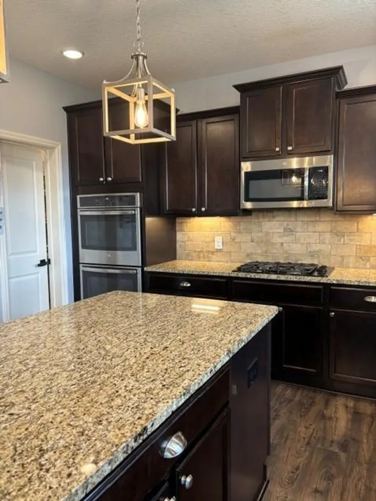 14290 Aldborough Ave, Rosemount, MN 55068