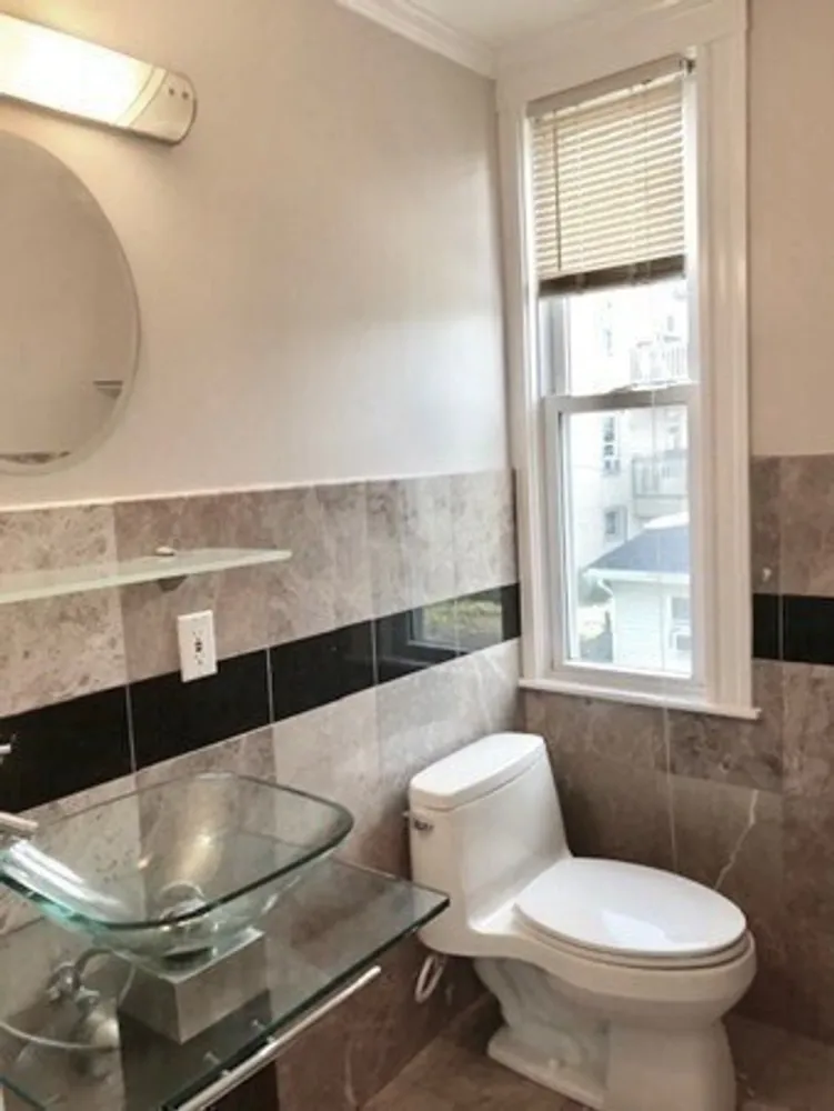 8 White Ave, Brookline, MA 02467