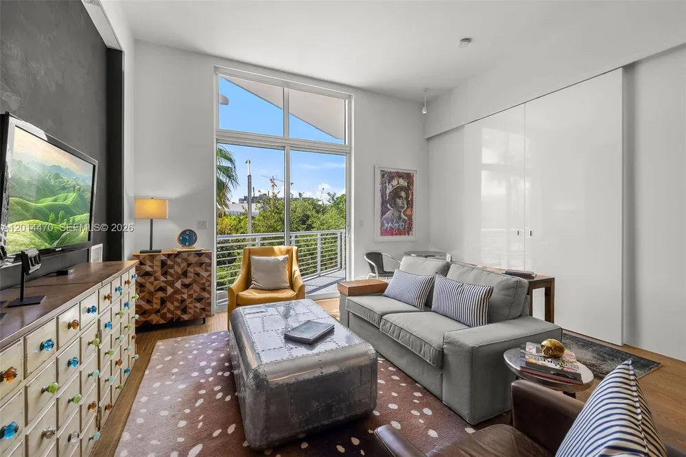 2001 Meridian Ave, Miami Beach, FL 33139