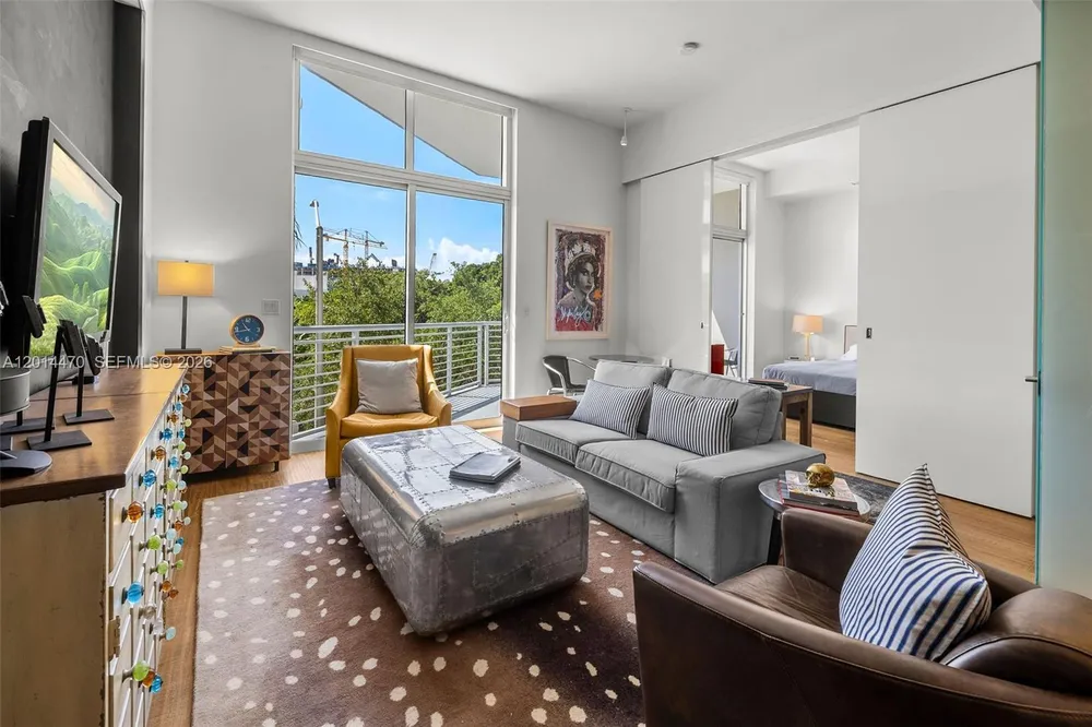 2001 Meridian Ave, Miami Beach, FL 33139
