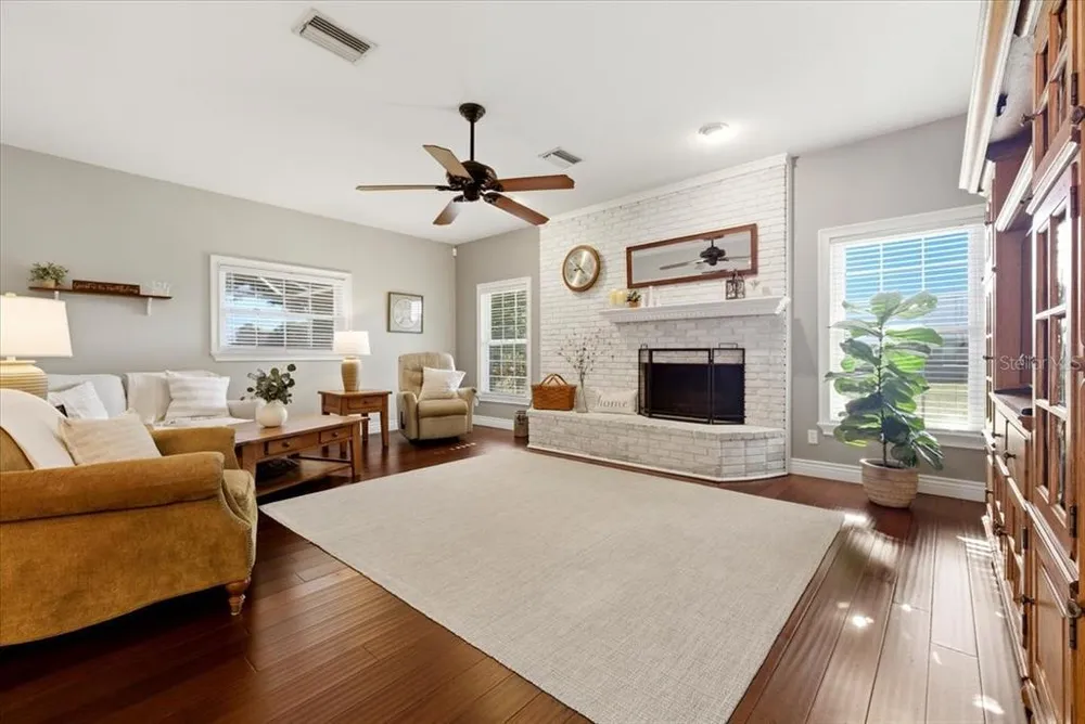 26388 Hong Kong Rd, Punta Gorda, FL 33983