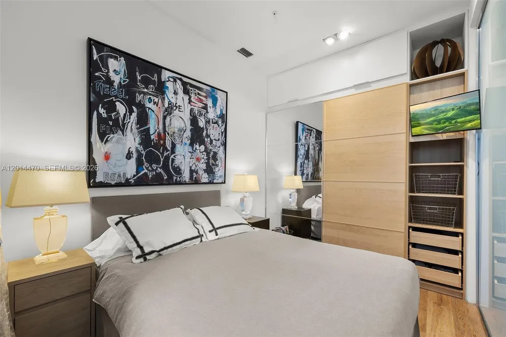 2001 Meridian Ave, Miami Beach, FL 33139