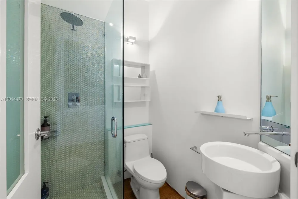 2001 Meridian Ave, Miami Beach, FL 33139