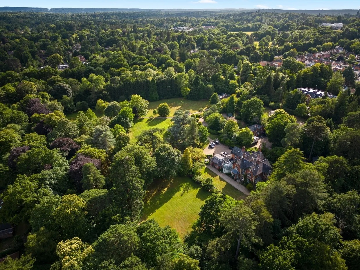 Rise Road, Sunningdale, SL5 photo 2