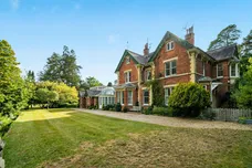 Rise Road, Sunningdale, SL5 photo 3