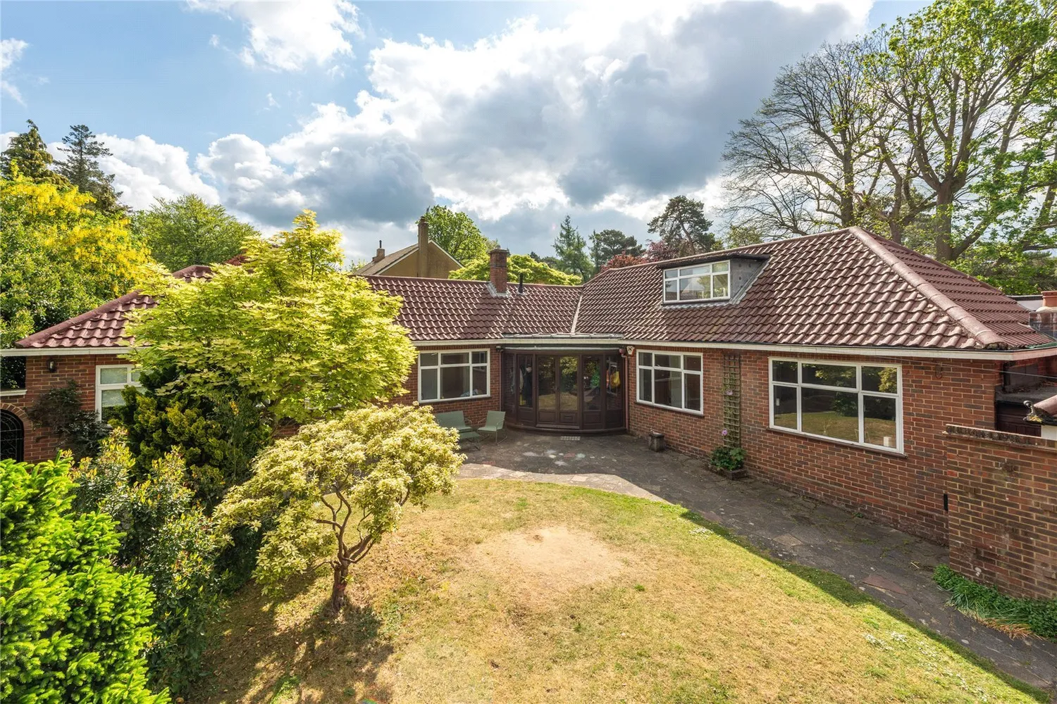 Tower Hill, Dorking, RH4 photo 14