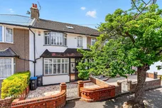 Leather Close, Mitcham