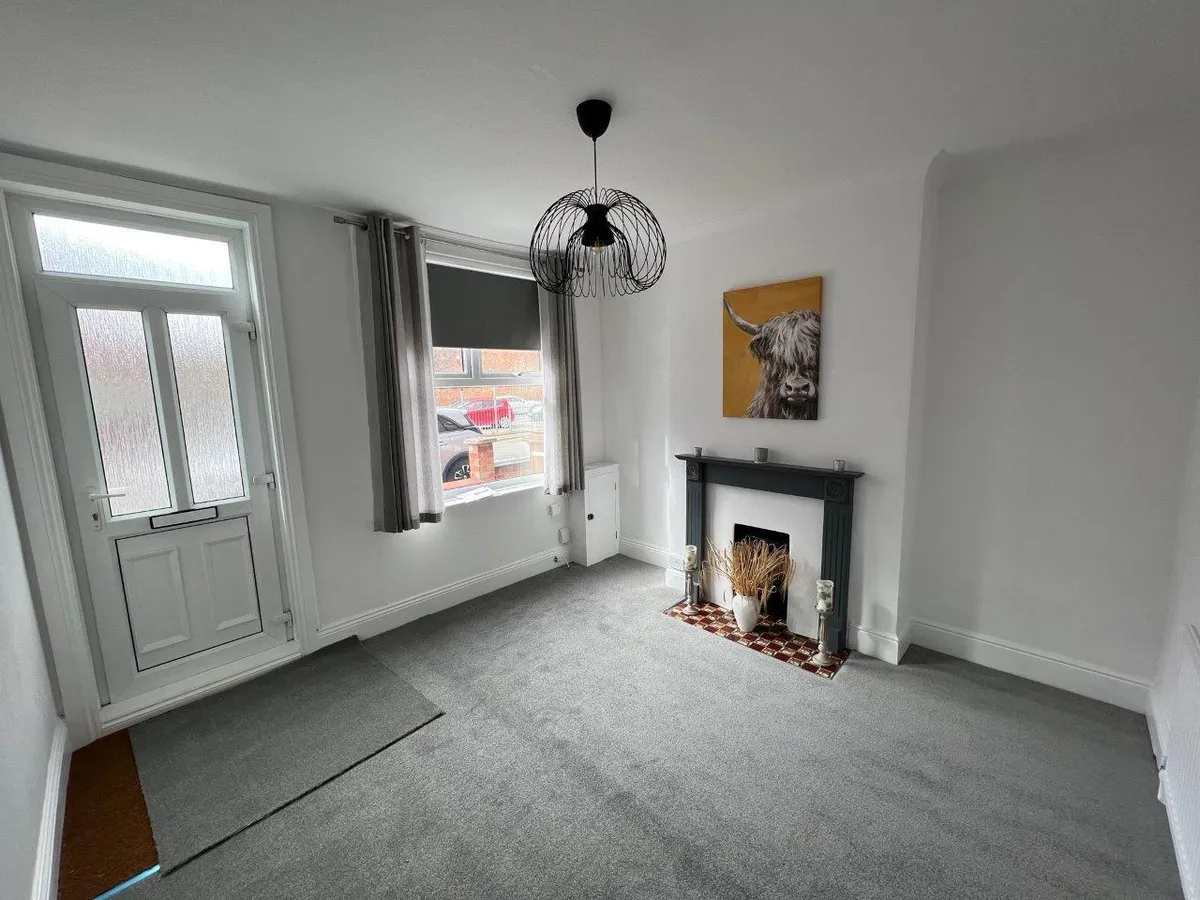 FERNIE AVENUE, MELTON MOWBRAY