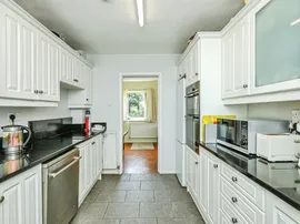 Darfield Close, Rossington, DONCASTER thumb 2