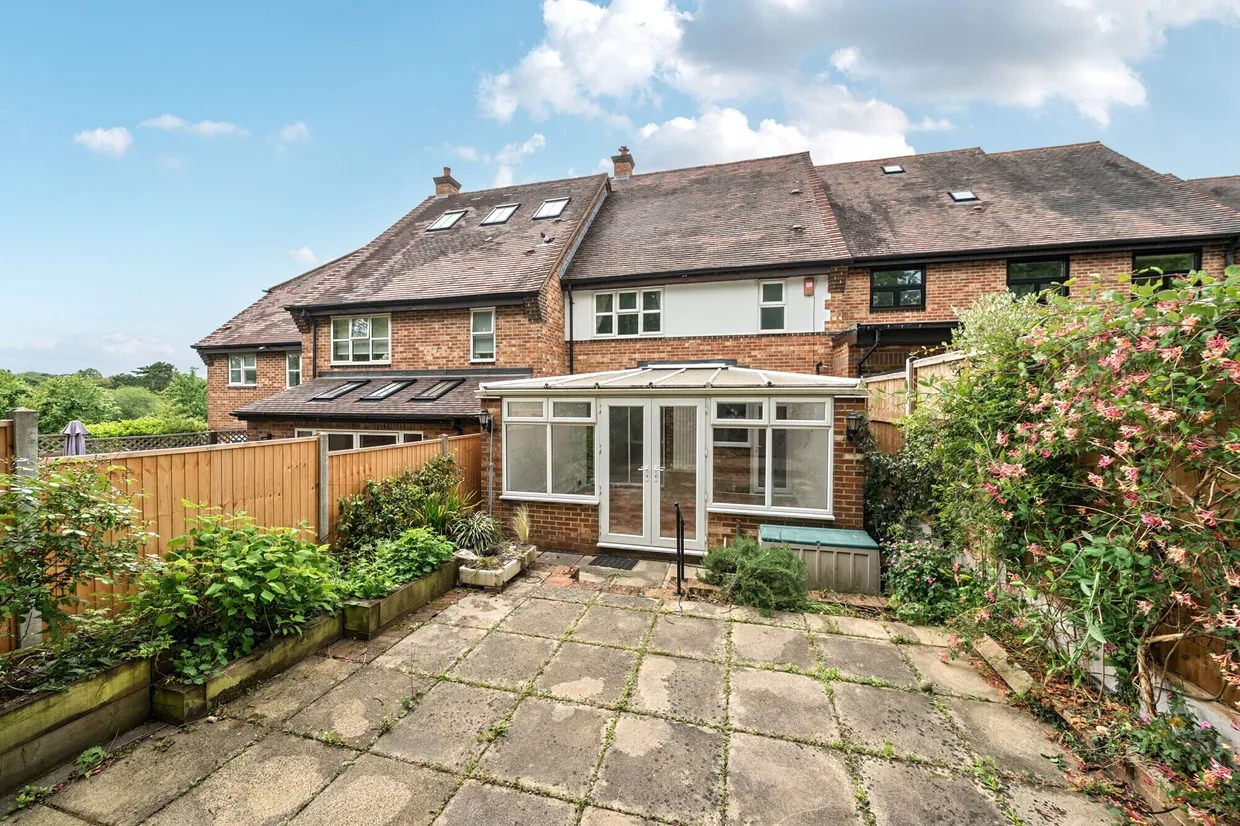 Lodge Gardens, Harpenden, AL5 photo 20