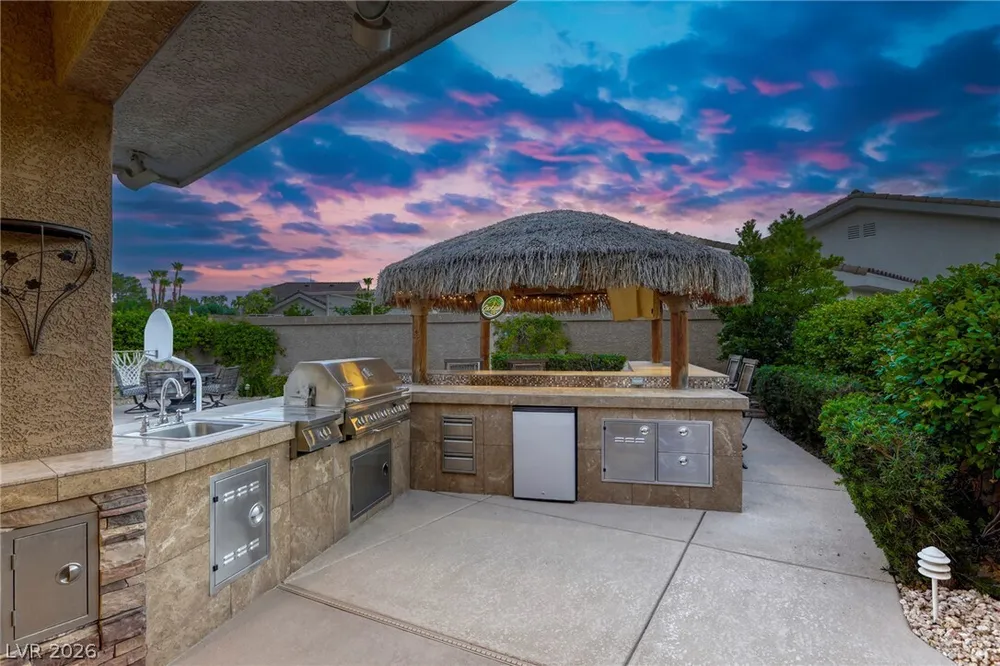 1940 Jasmine Joy Ct, Las Vegas, NV 89117