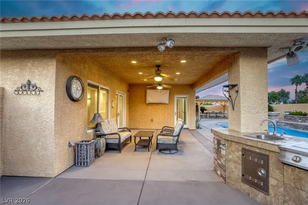 1940 Jasmine Joy Ct, Las Vegas, NV 89117