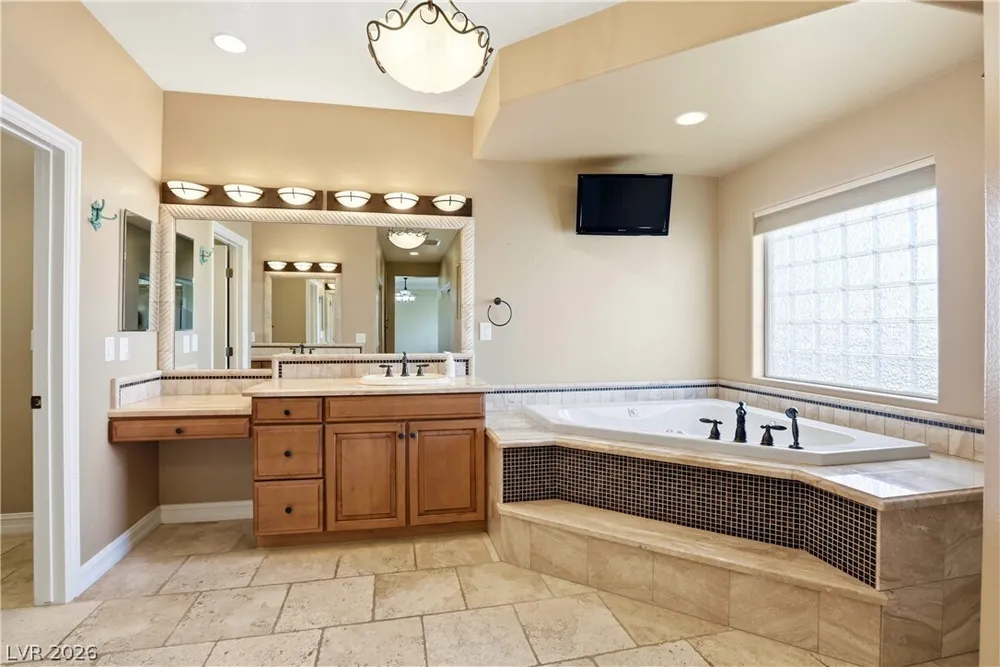 1940 Jasmine Joy Ct, Las Vegas, NV 89117