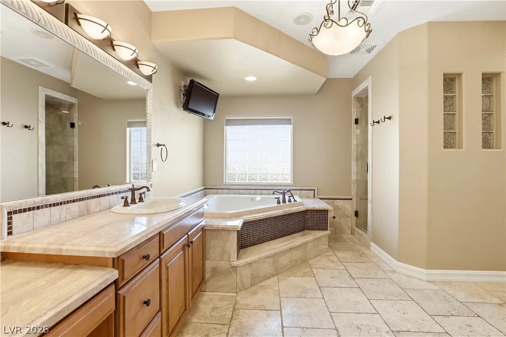 1940 Jasmine Joy Ct, Las Vegas, NV 89117