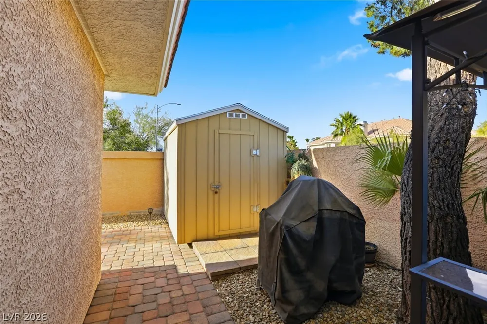1940 Jasmine Joy Ct, Las Vegas, NV 89117