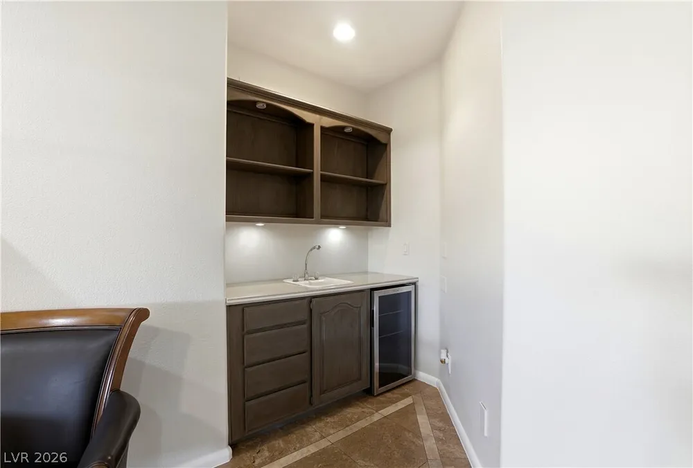 1940 Jasmine Joy Ct, Las Vegas, NV 89117
