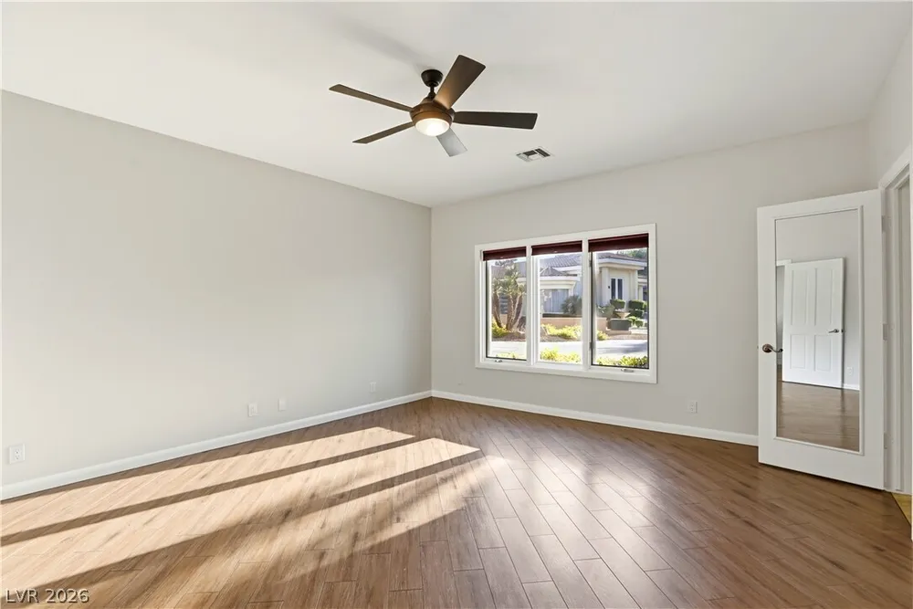 1940 Jasmine Joy Ct, Las Vegas, NV 89117