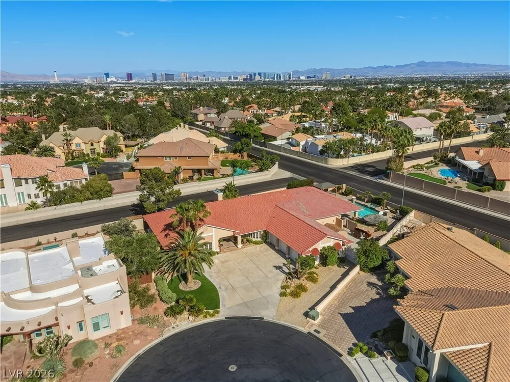 1940 Jasmine Joy Ct, Las Vegas, NV 89117