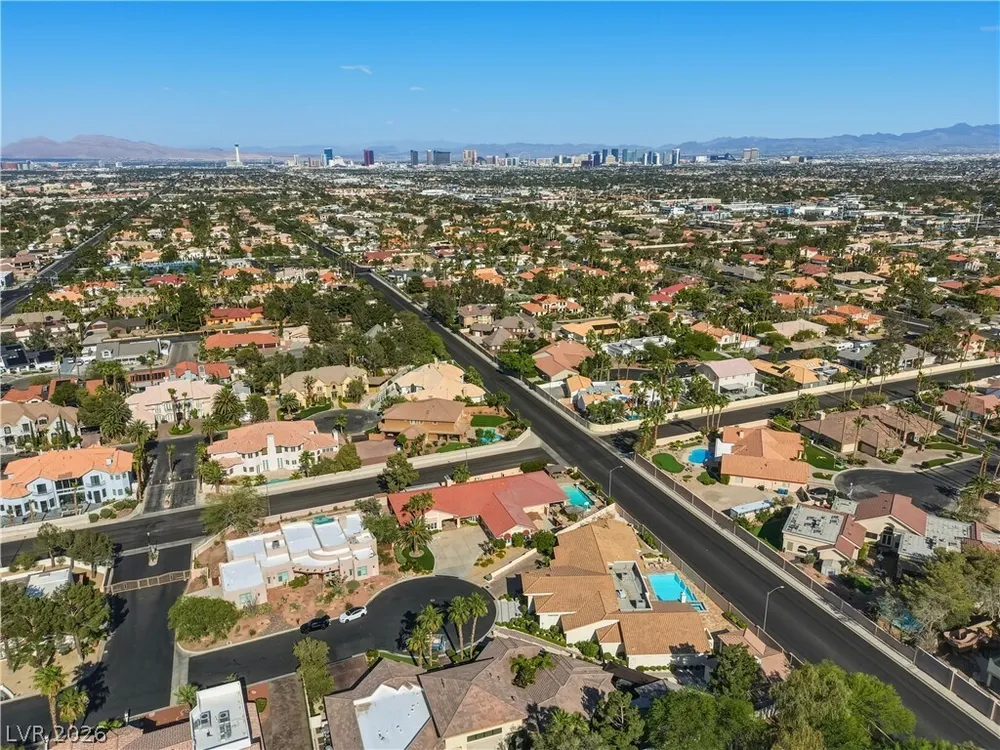 1940 Jasmine Joy Ct, Las Vegas, NV 89117