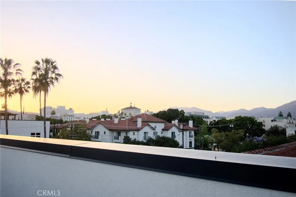150 S Oak Knoll Ave, Pasadena, CA 91101