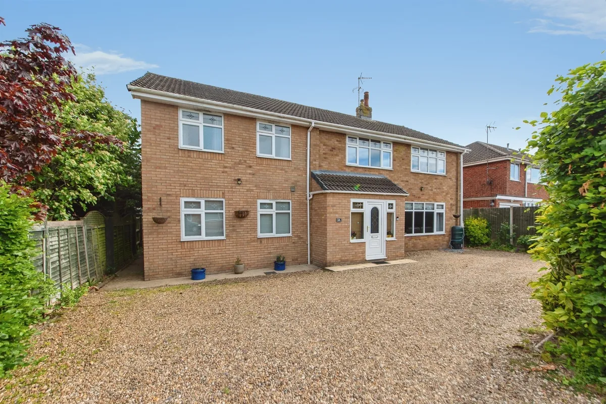 Woodfield Close, Spalding