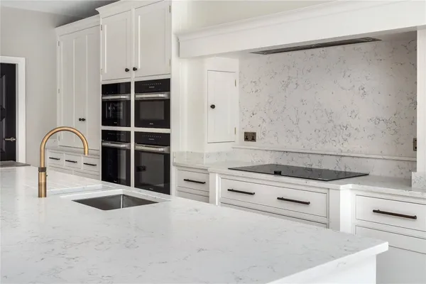 Macclesfield Road, Prestbury, SK10 photo 11