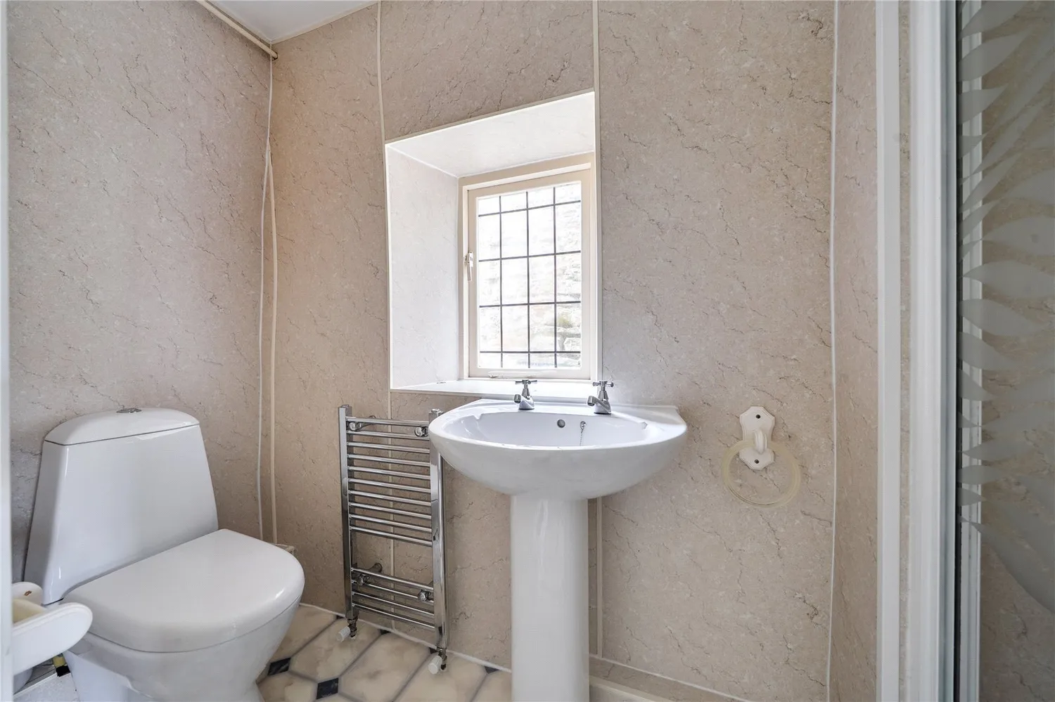 Chase Park Road, Yardley Hastings, NN7 photo 9