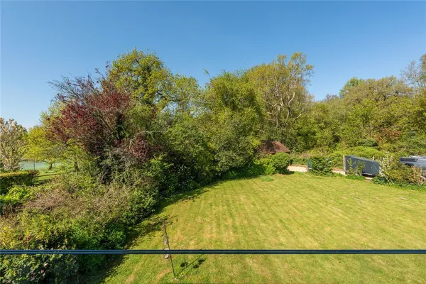 Mill Road, Holmwood, RH5 photo 14