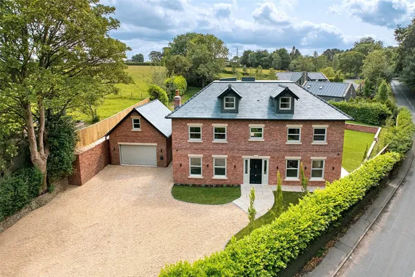 Macclesfield Road, Prestbury, SK10 photo 22