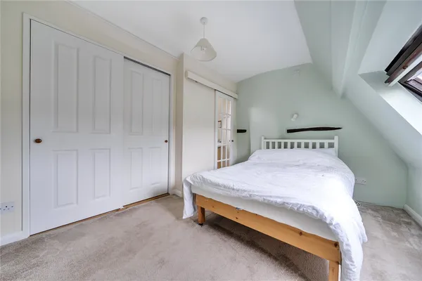 Chase Park Road, Yardley Hastings, NN7 photo 13